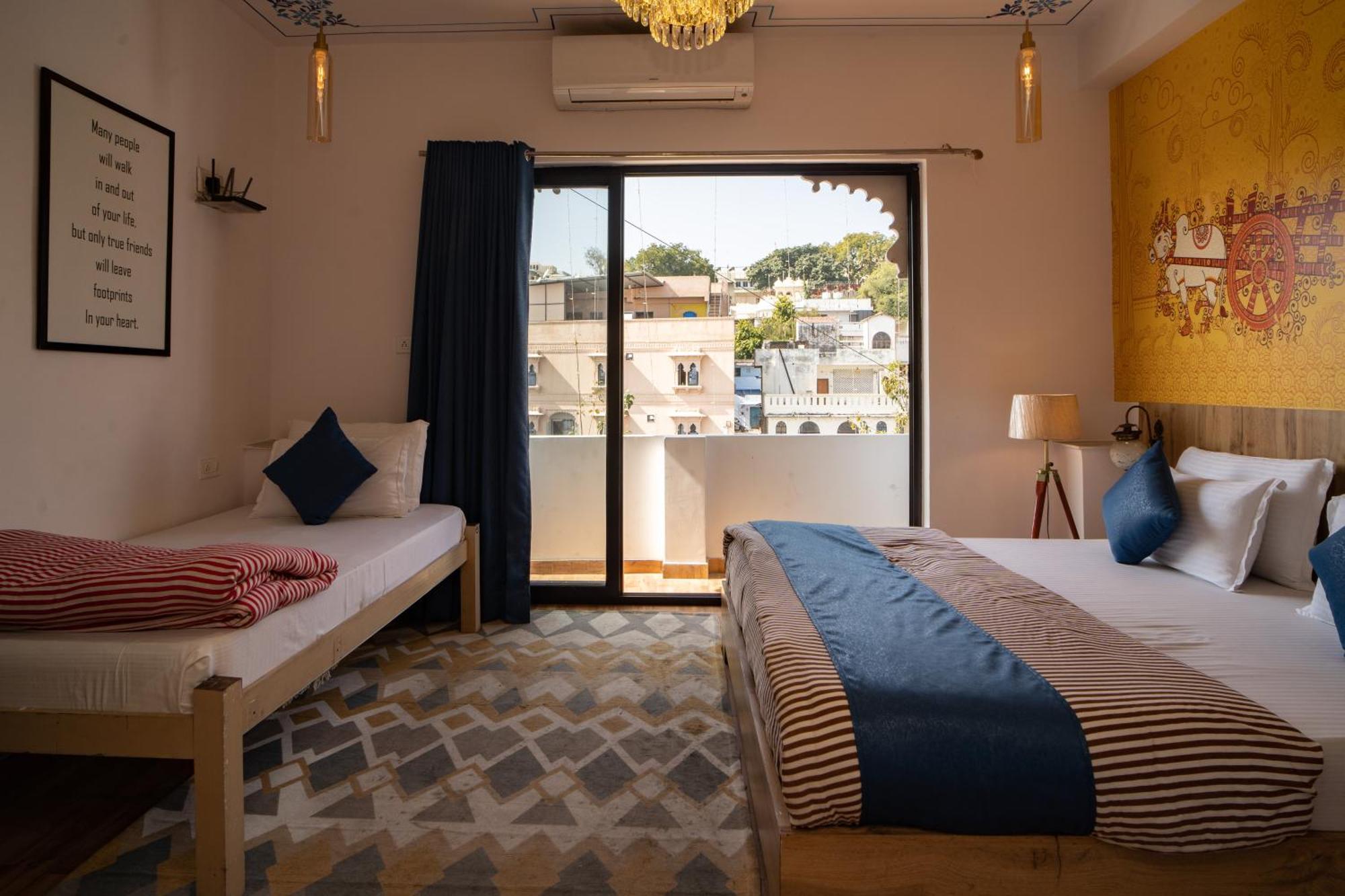 Footprint Hostel Удайпур Экстерьер фото