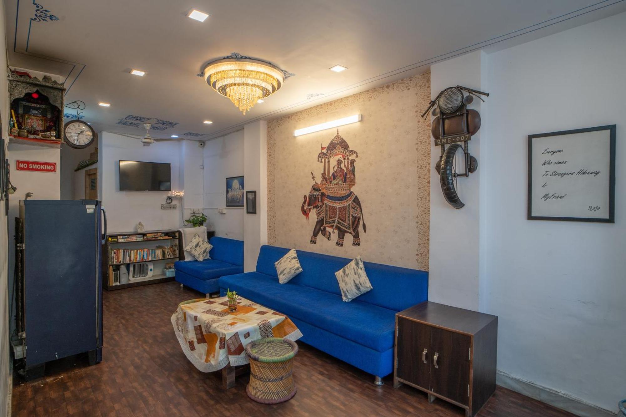 Footprint Hostel Удайпур Экстерьер фото