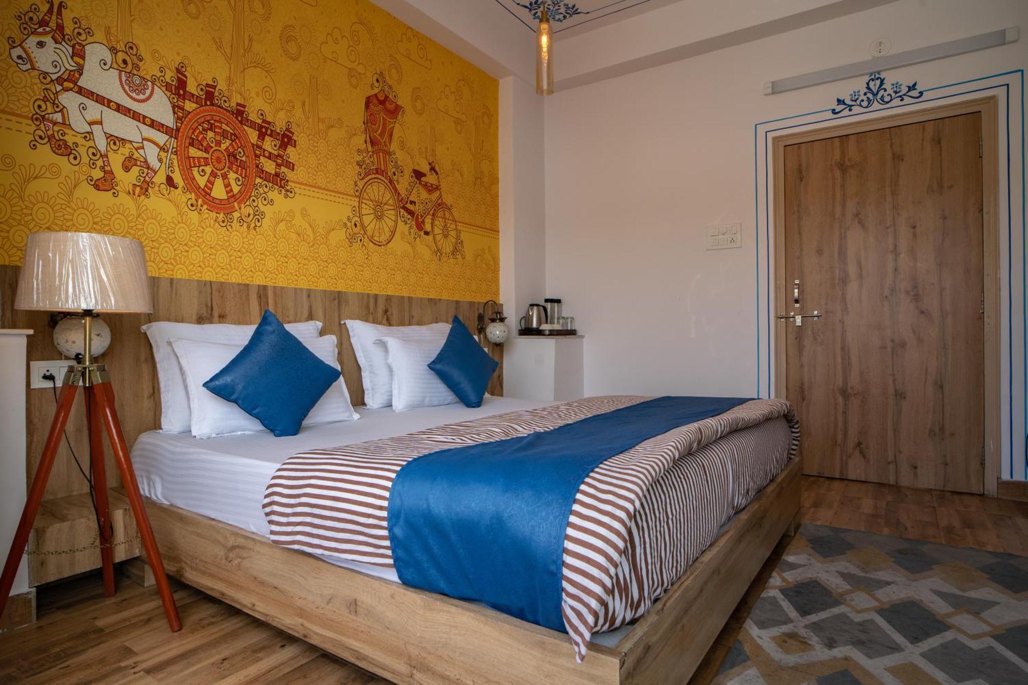 Footprint Hostel Удайпур Экстерьер фото