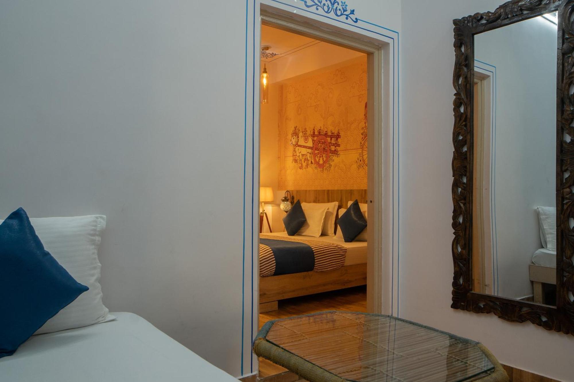 Footprint Hostel Удайпур Экстерьер фото